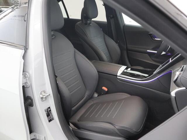 Mercedes-Benz C-KLASSE 300 e Business Solution AMG | Panoramaschuifdak | Matrix Led | Keyless | 360°-camera | Comfortpakket Plus | Trekhaak |