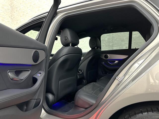 Mercedes-Benz C-KLASSE Estate 180 AMG-Line | Origineel NL | Multibeam-LED | Widescreen | Sfeerverlichting | Night-Pakket | Stoelverwarming | Achteruitrij-Camera | Carplay | Comand Navi | Dealer Onderhouden | Draadloos Laden |