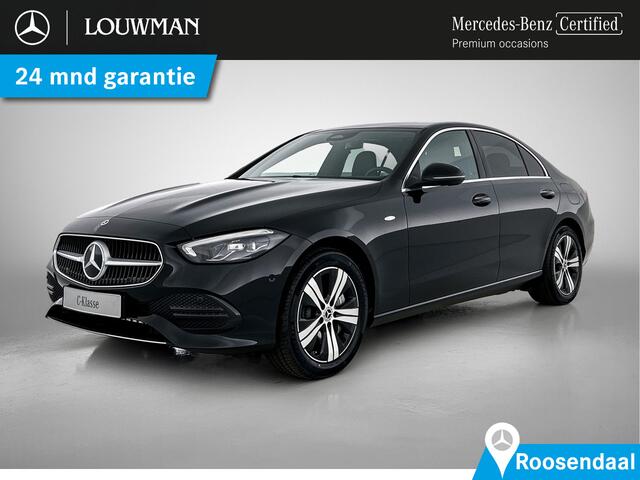 Mercedes-Benz C-KLASSE 300 e Business Solution | Trekhaak | Spiegelpakket | Parkeerpakket met achteruitrijcamera | KEYLESS GO startfunctie | Inclusief 24 maanden Mercedes-Benz Certified garantie voor Europa.