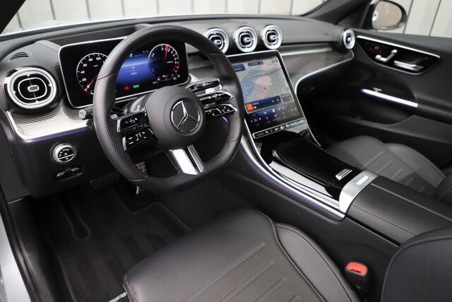 Mercedes-Benz C-KLASSE 300e AMG | 313PK | Pano | Head-up | Keyless-go | Memory | Leder | Digital-light | Stoelverw. | Sfeerverlichting | 2022.