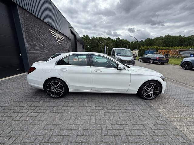 Mercedes-Benz C-KLASSE 200 Premium Plus | 1E EIGENAAR | 12MND GARANTIE | LED | CRUISE | SFEER | STOELVERWM. | NAVI |