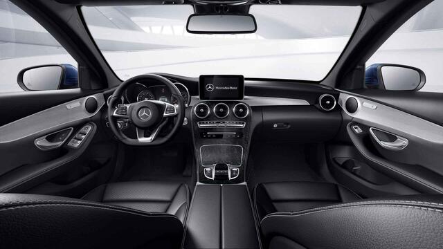 Mercedes-Benz C-KLASSE 180 Sport Edition | Panoramadak | Stoelverwarming | Achteruitrijcamera | 18" lichtmetalen velgen |