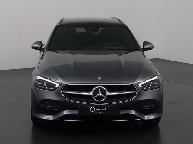 Mercedes-Benz C-KLASSE Estate 300e Star Edition | Achteruitrijcamera | Panoramaschuifdak | Sfeerverlichting | Stoelverwarming | Easypack-achterklep |