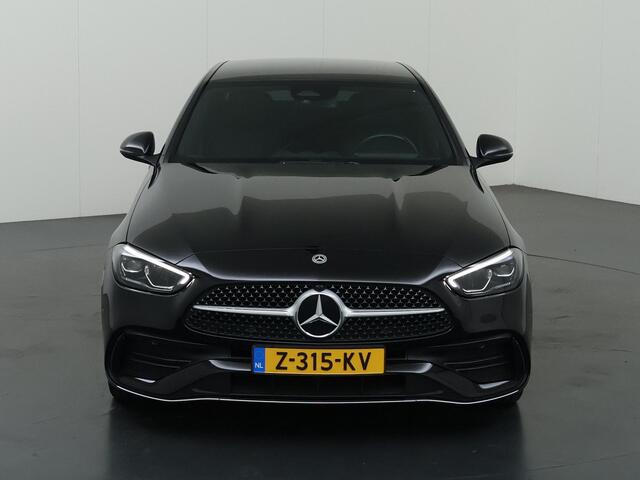 Mercedes-Benz C-KLASSE 300 e AMG Line | Stoelverwarming | High Performance LED | Achteruitrijcamera | Sfeerverlichting | Apple carplay |
