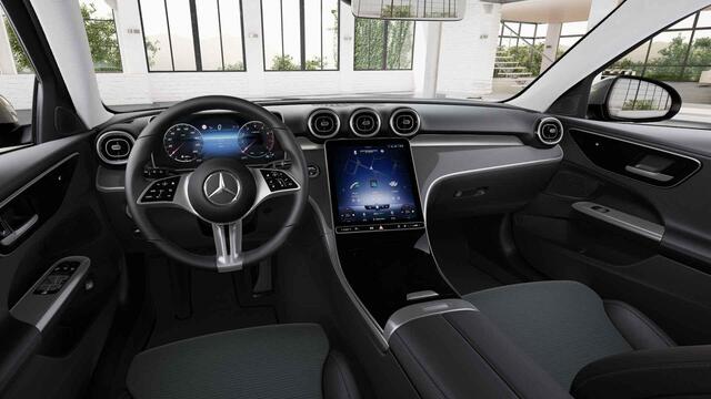 Mercedes-Benz C-KLASSE Estate 180 Luxury Line | AMG wielen | Trekhaak elektrisch | Stoelverwarming |