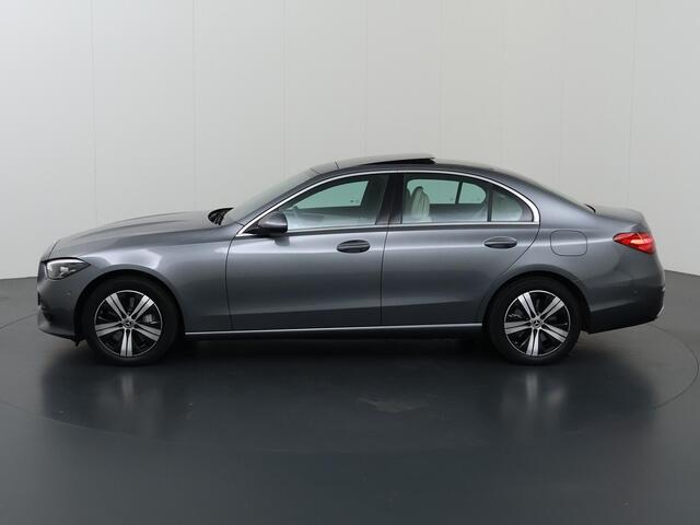 Mercedes-Benz C-KLASSE 300 e Luxury Line | Panoramadak | Lederen bekleding | Parkeercamera | Stoelverwarming |