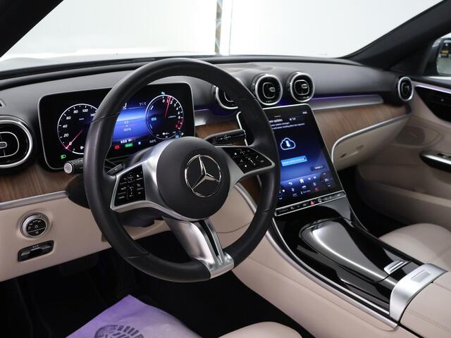 Mercedes-Benz C-KLASSE 300 e Luxury Line | Panoramadak | Lederen bekleding | Parkeercamera | Stoelverwarming |