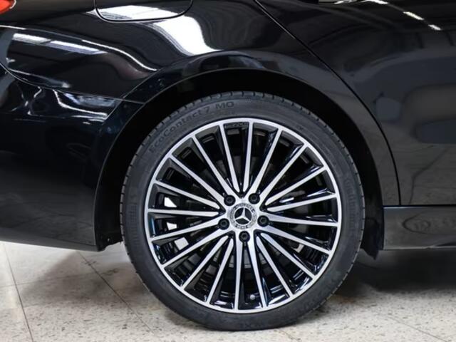 Mercedes-Benz C-KLASSE Estate 300e AMG ** DIGI LED, NAVI+, PANO, MEMORY, NIGHT, 19-inch LMV ** UNFALLFREI - Ex. MB-AG ** ** INFORMEER OOK NAAR ONZE AANTREKKELIJKE FINANCIAL-LEASE TARIEVEN **