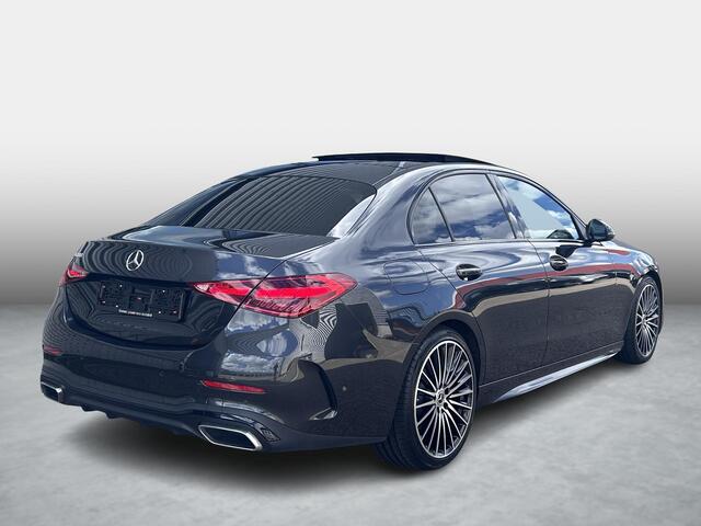 Mercedes-Benz C-KLASSE 180 AMG Line | Panoramadak | Stoelverwarming | Cruise Control