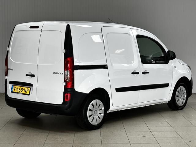 Mercedes-Benz CITAN 108 CDI BlueEFFICIENCY /Zij-schuifdeur rechts /Airco /Cruise /Elek. pakket /C.V. afstand /Bluetooth /AUX & USB /Armsteun.