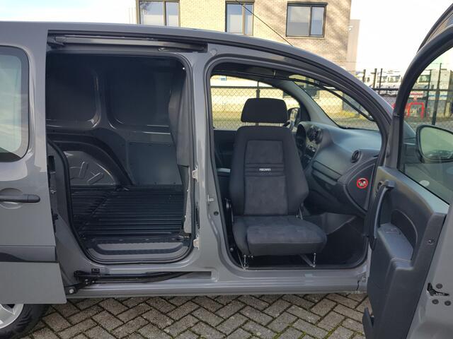 Mercedes-Benz CITAN 112 1.2i automaat aangepaste auto voor mindervalide !!!