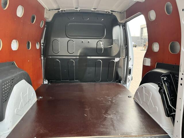 Mercedes-Benz CITAN 108 CDI E6 Ambition BPM Vrij! Lease ¤178 p/m, Airco, Cruise controle, Schuifdeur, Mistlampen, Onderhoudshistorie aanwezig