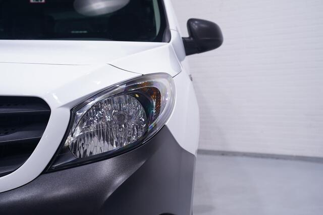 Mercedes-Benz CITAN 109 CDI 95 pk Airco, Navi, Trekhaak Camera, Cruise Control, NAP, 1e Eigenaar