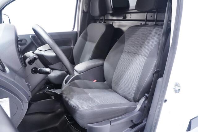 Mercedes-Benz CITAN 109 CDI 95 pk Airco, Navi, Trekhaak Camera, Cruise Control, NAP, 1e Eigenaar