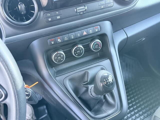 Mercedes-Benz CITAN 110 L1 Base | BENZINE | APPLECARPLAY | TREKHAAK | STOELVEWARMING |