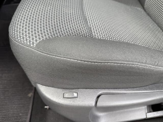 Mercedes-Benz CITAN Rolstoelauto / Scootmobielauto 112 Ambiente (Zeer nette MB Citan Automaat met kofferbaklift!)