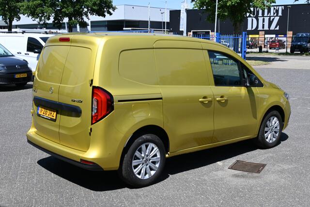 Mercedes-Benz CITAN 112 CDI L1 Pro LED, Navigatie en camera