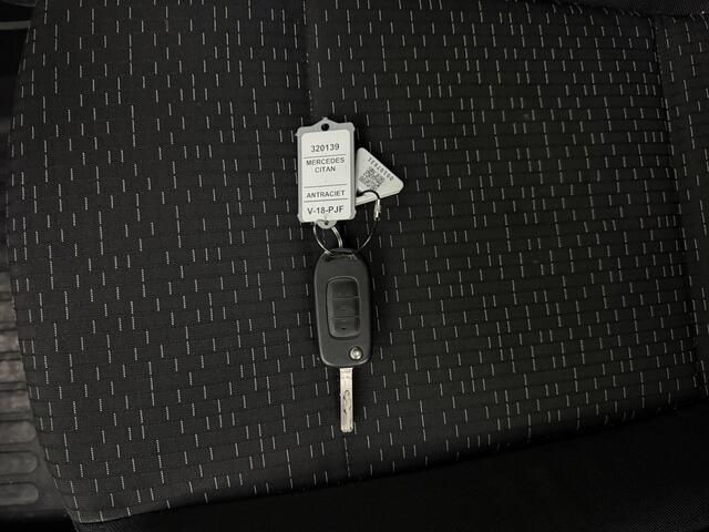 Mercedes-Benz CITAN 112CDi Pro | 3-Zits | Multimedia | Navigatie | Camera | Betimmering | Airco | Cruise