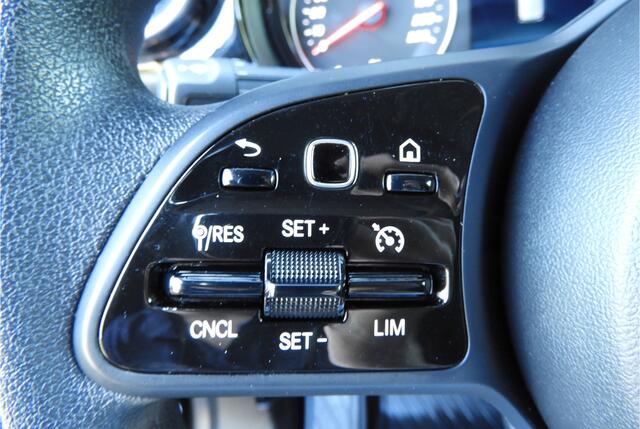 Mercedes-Benz CITAN 110 CDI L1 | TREKHAAK | CAMERA | LED | CRUISE | STOELVERWARMING | MBUX
