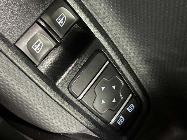 Mercedes-Benz CITAN 110 CDI Pro Airco Cruise control Achteruitrijcamera Verwarmde stoel Trekhaak Parkeersensor achter Apple Carplay/ Android Auto