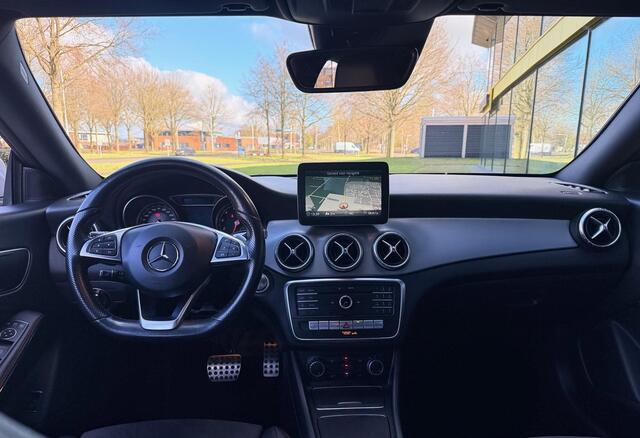 Mercedes-Benz CLA-KLASSE 180 Prestige AMG