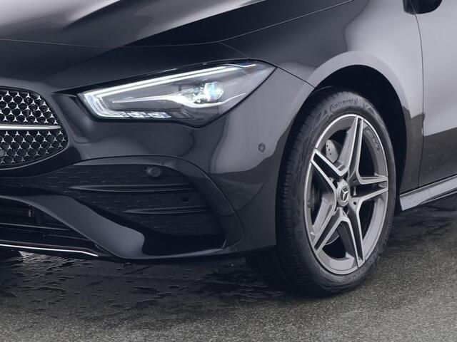 Mercedes-Benz CLA-KLASSE Shooting Brake 250 e AMG Face Lift Plug-In Hybride | Trekhaak | Dodehoek Assist | AC Laden tot 11 kW | KEYLESS-GO Komfort-Paket | Achteruitrijcamera | LED koplampen | Inclusief 24 maanden MB Certified garantie voor Europa.