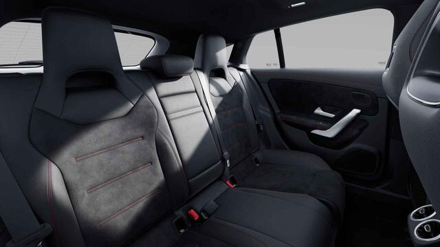 Mercedes-Benz CLA-KLASSE Shooting Brake 180 AMG Line