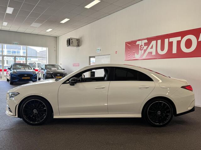 Mercedes-Benz CLA-KLASSE 220 AMG-LINE NAVIGATIE/CAMERA, LEER, HEADS UP,