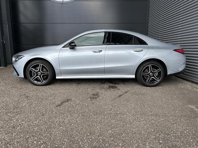 Mercedes-Benz CLA-KLASSE 250 e Star Edition AMG Line | Nightpakket | Apple CarPlay | Android Auto | Sfeerverlichting | Stoelverwarming | Achteruitrijcamera | Elektrisch inklapbare buitenspiegels | Showmodel