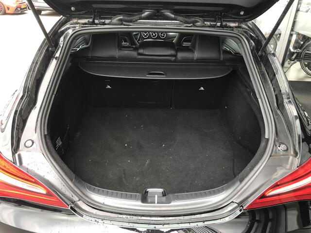 Mercedes-Benz CLA-KLASSE Shooting Brake Trekhaak 200 Mercedes-Benz CLA-klasse Shooting Brake 200