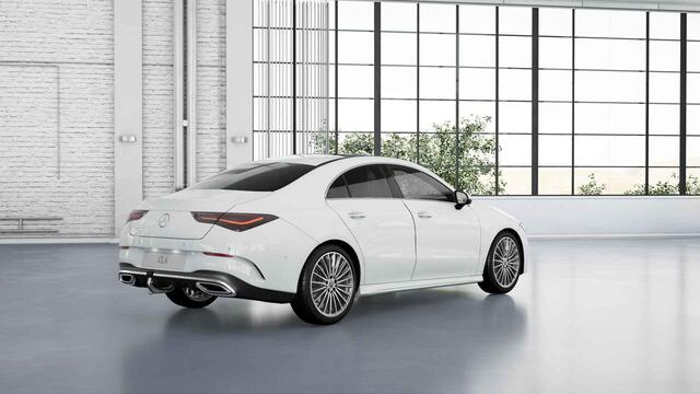 Mercedes-Benz CLA-KLASSE 180 Coupé Business Solution AMG | Panoramaschuifdak | 360° camera | Winter pakket | Techniekpakket