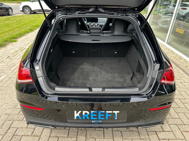 Mercedes-Benz CLA-KLASSE Shooting Brake 250 e AMG Line Pano | Sfeer | Elekt Trekhaak