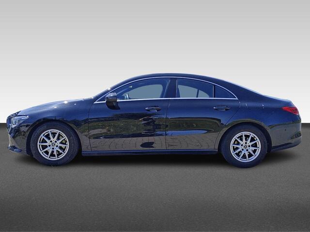 Mercedes-Benz CLA-KLASSE 180 Business Solution | automaat | widescreen | blind-spot | LED | stoelverwarming | dealer onderhouden
