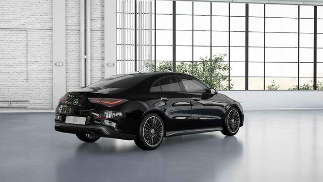Mercedes-Benz CLA-KLASSE 180 Business Solution AMG | Panoramaschuifdak | AMG Line Plus | Head-up display | Nightpakket | 360° camera | Dodehoekassistent |