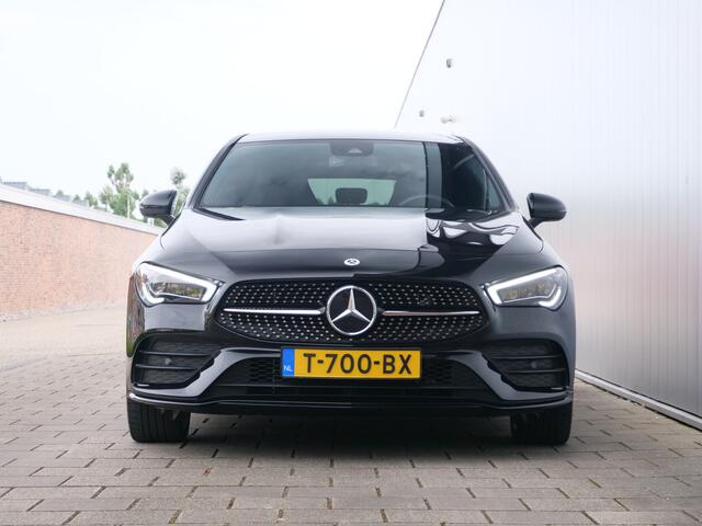 Mercedes-Benz CLA-KLASSE Shooting Brake 250e 218pk AMG Line Automaat Leder / Schuifdak / Sfeerverlichting / Burmester