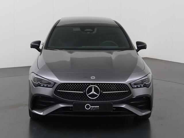 Mercedes-Benz CLA-KLASSE 250e Shooting Brake Business Solution AMG | Panoramaschuifdak | Premium Plus | Trekhaak | Head-up display |