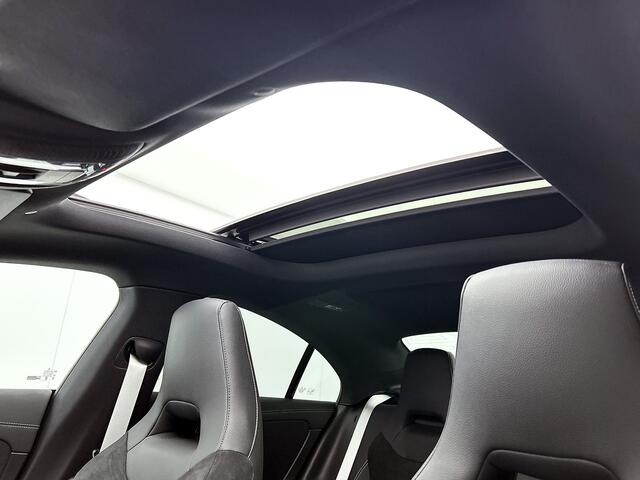 Mercedes-Benz CLA-KLASSE 180 Business Solution AMG | AMG Line Plus pakket | Head-up display | MBUX Augmented Reality Navigation | Memoryfunctie voorstoelen | 19" multispaaks velgen |