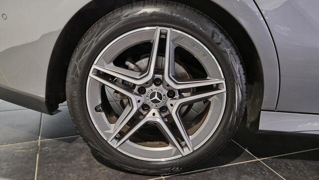 Mercedes-Benz CLA-KLASSE 180 Business Solution AMG