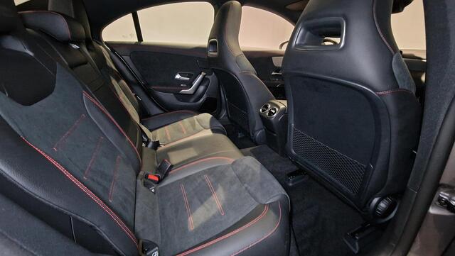 Mercedes-Benz CLA-KLASSE 180 Business Solution AMG