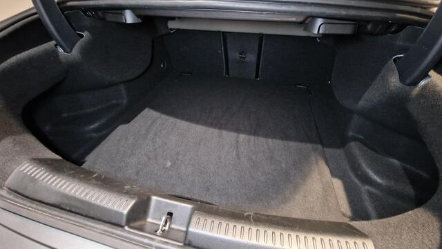 Mercedes-Benz CLA-KLASSE 180 Business Solution AMG