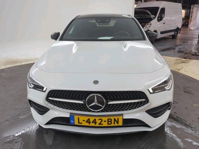 Mercedes-Benz CLA-KLASSE 200 Business Solution AMG