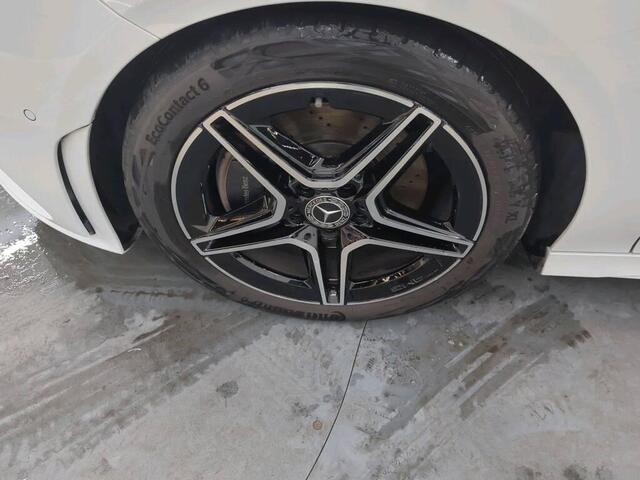 Mercedes-Benz CLA-KLASSE 200 Business Solution AMG