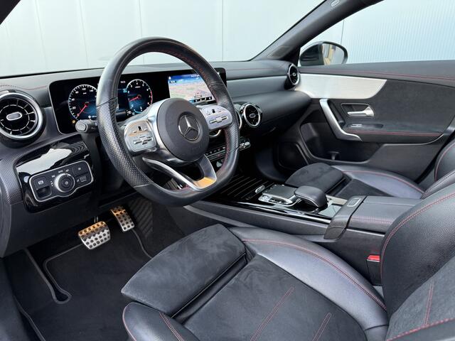 Mercedes-Benz CLA-KLASSE Shooting Brake 200 Advantage AMG-Pakket/Schuifdak