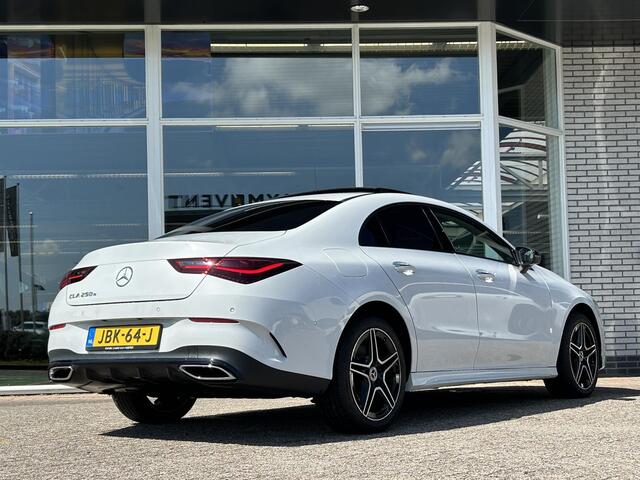 Mercedes-Benz CLA-KLASSE 250 e AMG | Panoramadak | Burmester Audio
