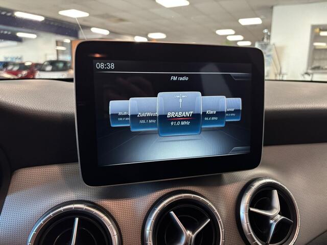 Mercedes-Benz CLA-KLASSE 180