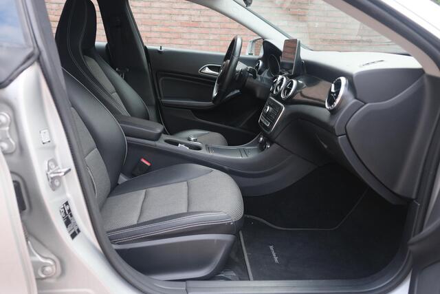 Mercedes-Benz CLA-KLASSE 122pk 7G-DCT Shooting Brake Ambition | Navi | Airco | Cruise | Camera | PDC