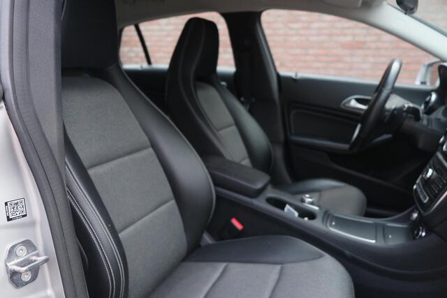 Mercedes-Benz CLA-KLASSE 122pk 7G-DCT Shooting Brake Ambition | Navi | Airco | Cruise | Camera | PDC