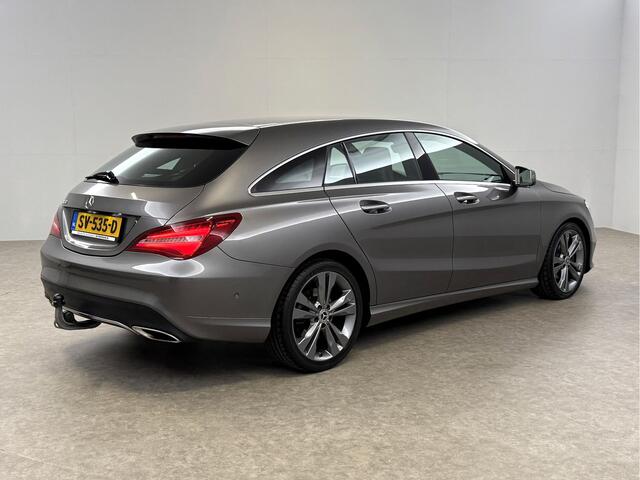 Mercedes-Benz CLA-KLASSE 180 AMG Camera Carplay LED Cruise Airco Trekhaak Navi PDC 18"LMV