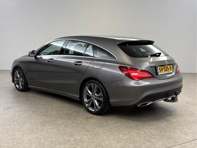 Mercedes-Benz CLA-KLASSE 180 AMG Camera Carplay LED Cruise Airco Trekhaak Navi PDC 18"LMV