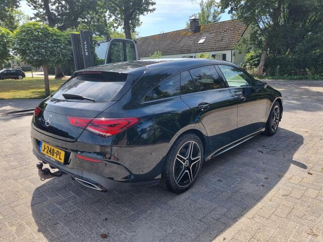 Mercedes-Benz CLA-KLASSE CLA 200 DCT AMG Line Led Stoelver Navi ( MOTORSCHADE )